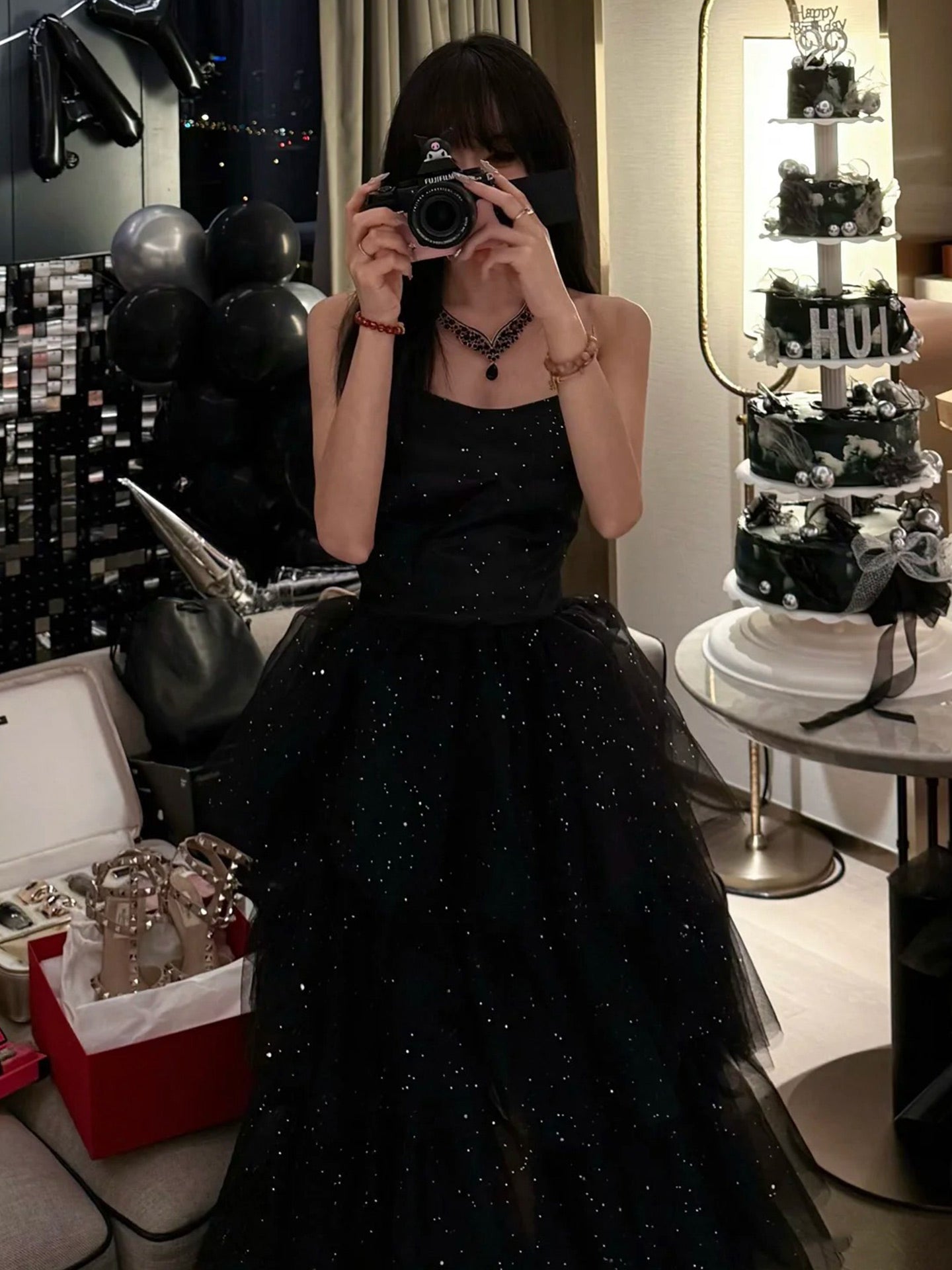 Robe de soirée fourreau noire sexy longue avec fente J8826