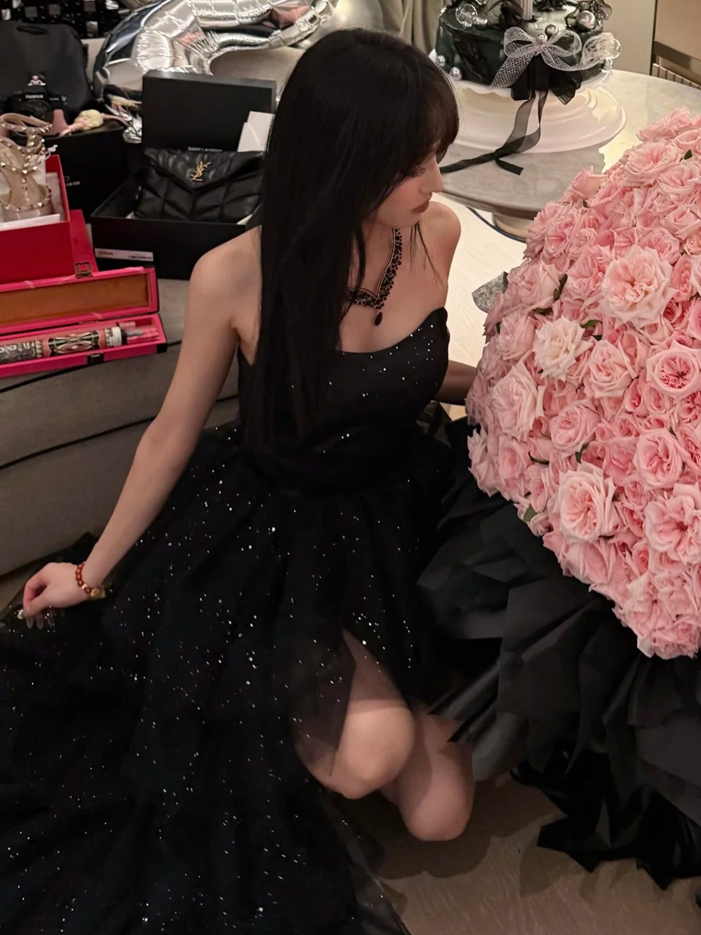 Robe de soirée fourreau noire sexy longue avec fente J8826