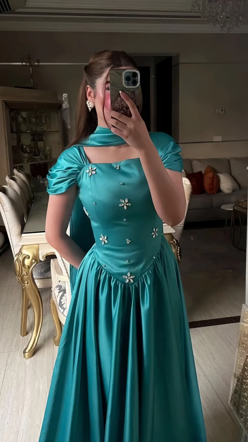 Robe de soirée fourreau noire sexy longue avec fente J8826