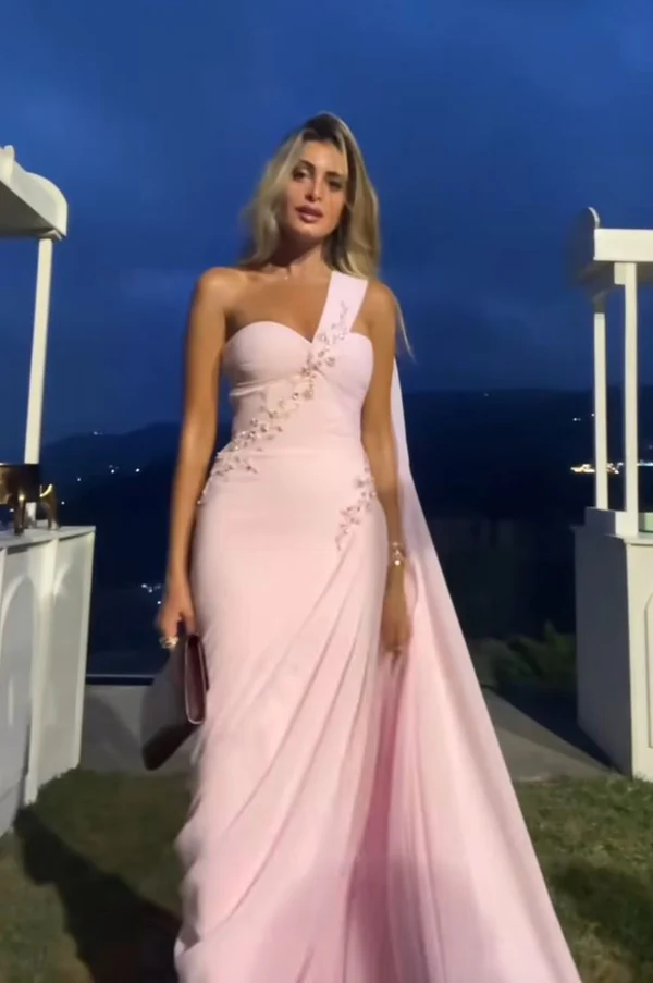 Robe de soirée fourreau noire sexy longue avec fente J8826