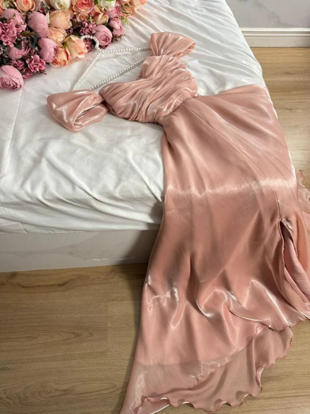 Robe de soirée fourreau noire sexy longue avec fente J8826