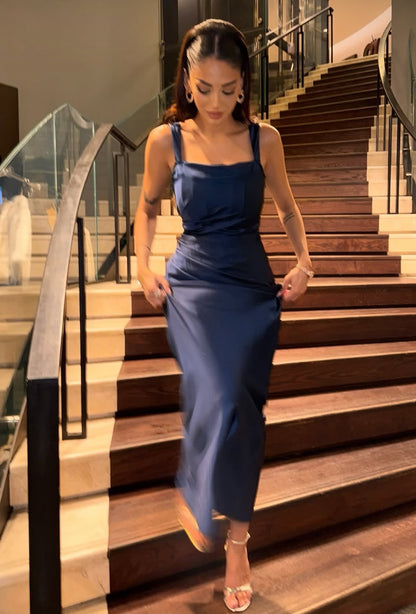 Robe de soirée fourreau noire sexy longue avec fente J8826