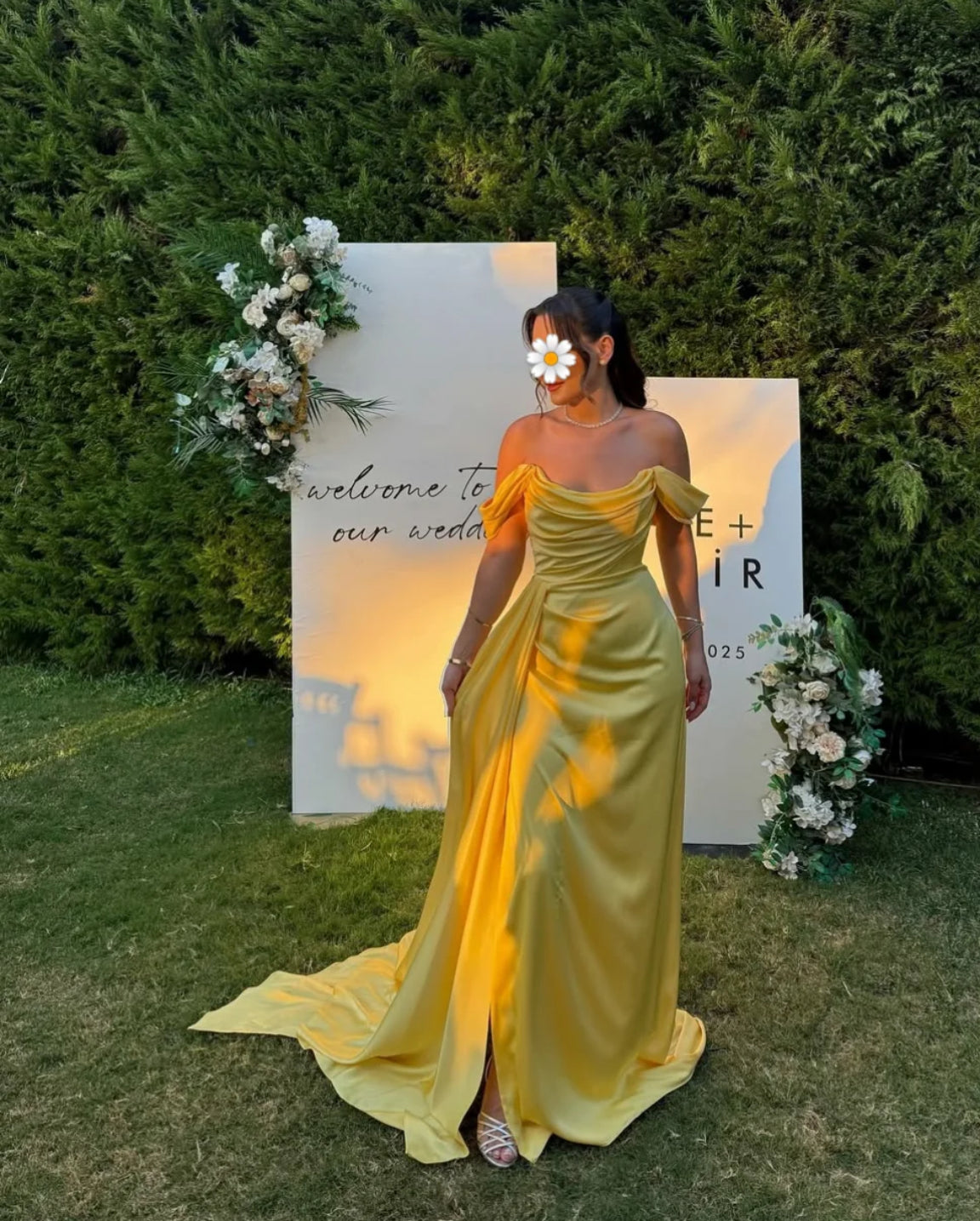 Robe de soirée fourreau noire sexy longue avec fente J8826