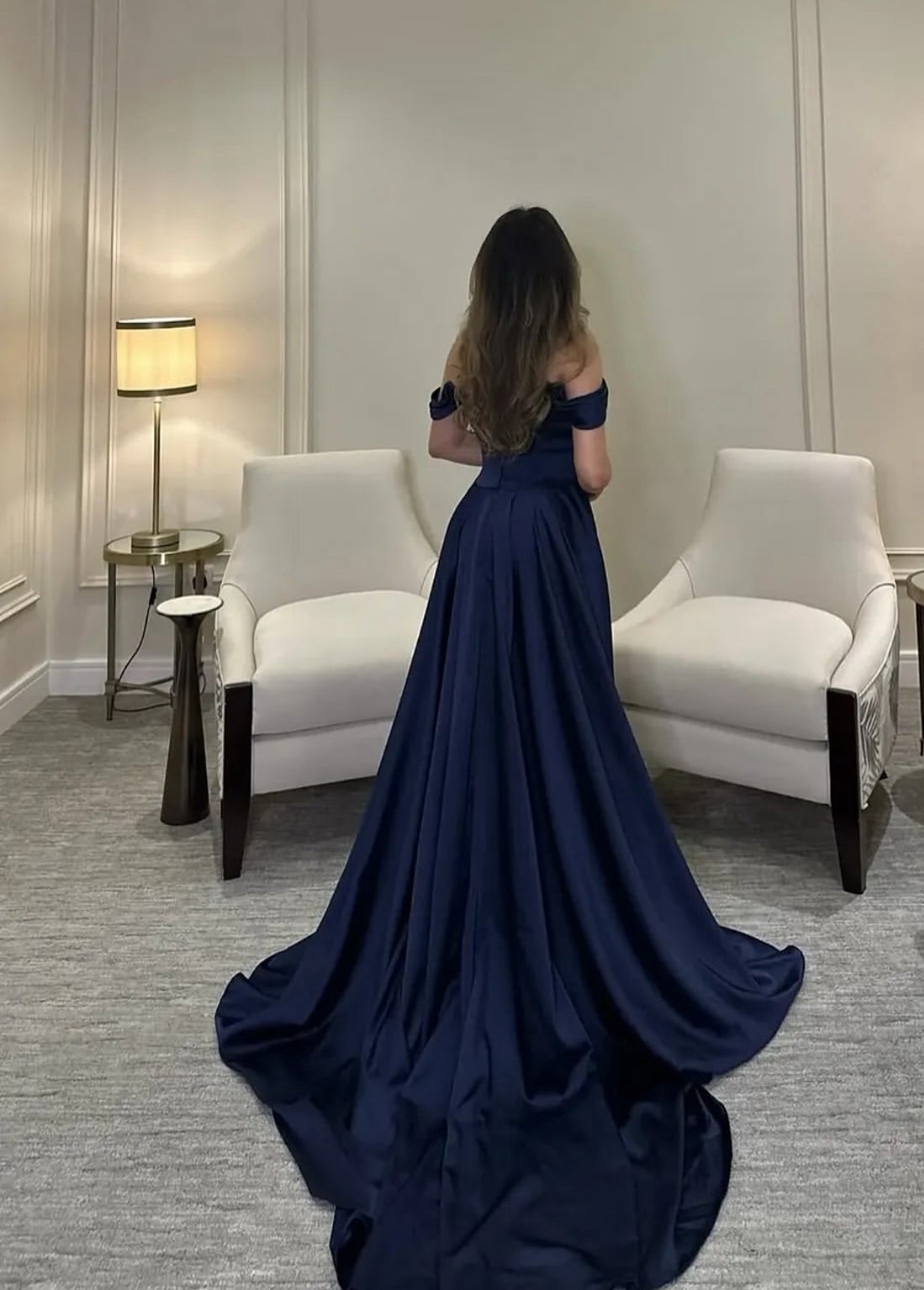 Robe de soirée fourreau noire sexy longue avec fente J8826