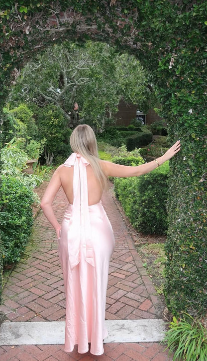 Robe de soirée fourreau noire sexy longue avec fente J8826