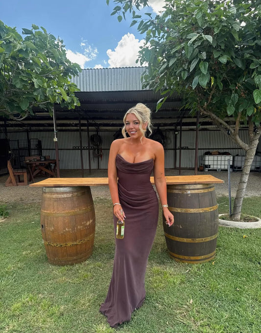 Robe de soirée fourreau noire sexy longue avec fente J8826