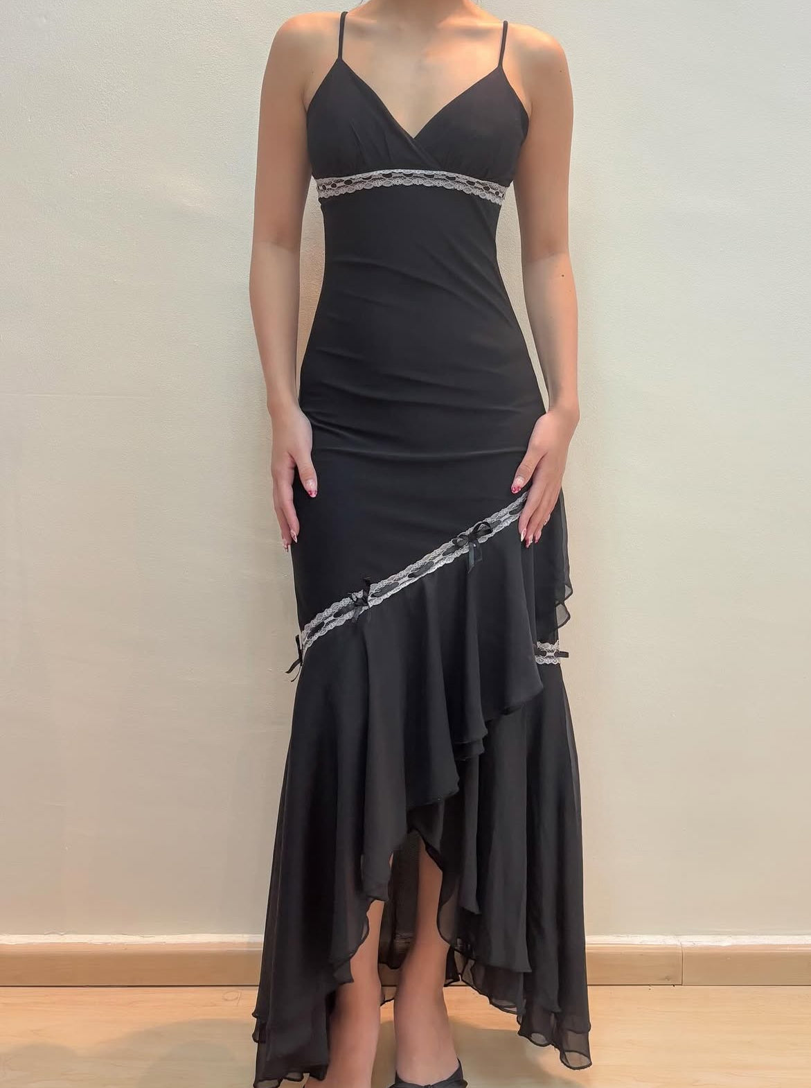 Black Ruffle Vintage Prom Dress Ruffle Evening Party Dress With White Lace J9191