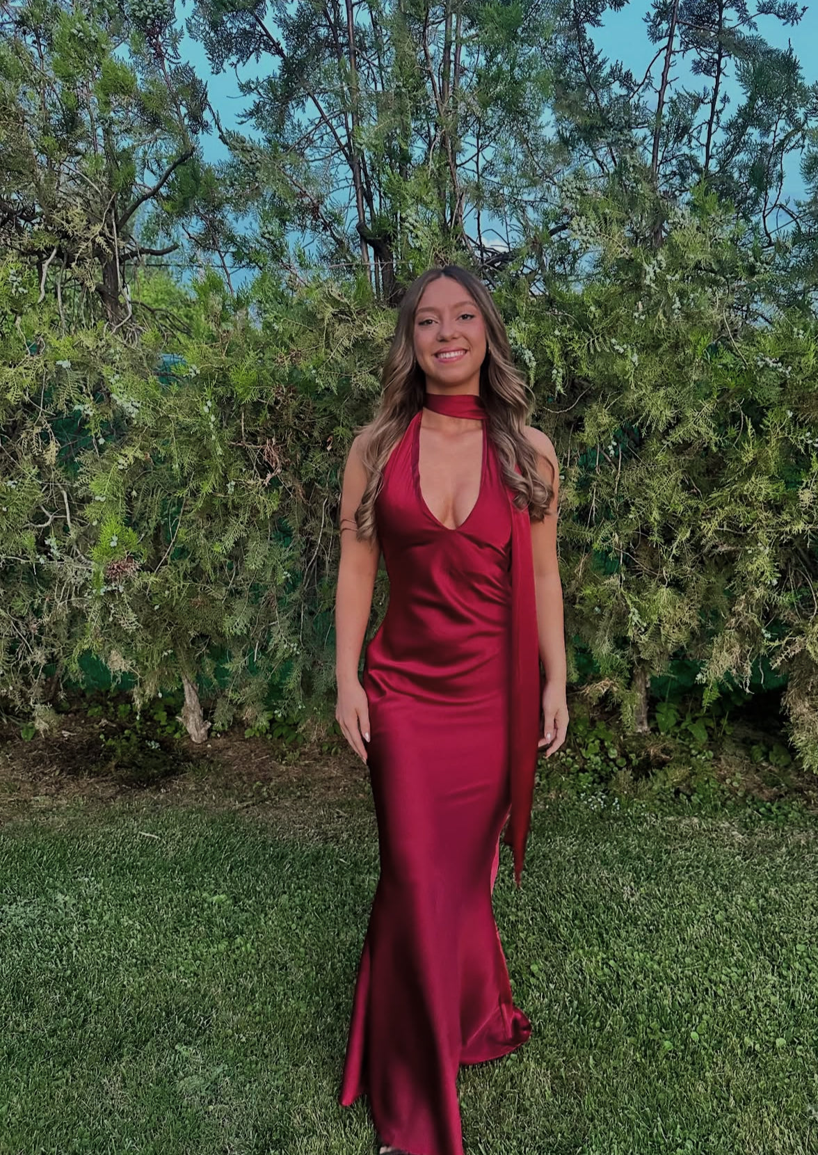 Robe de soirée fourreau noire sexy longue avec fente J8826