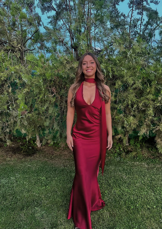 Robe de soirée fourreau noire sexy longue avec fente J8826