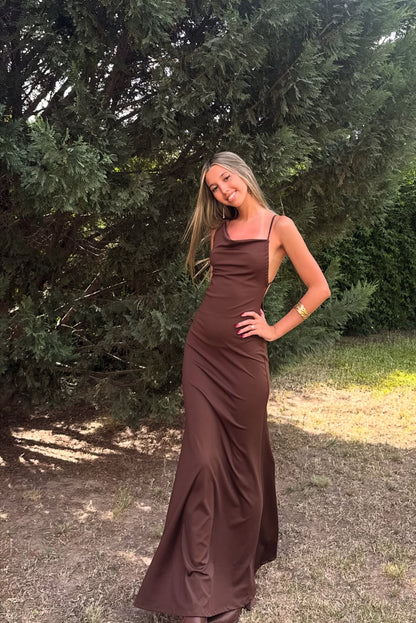 Robe de soirée fourreau noire sexy longue avec fente J8826