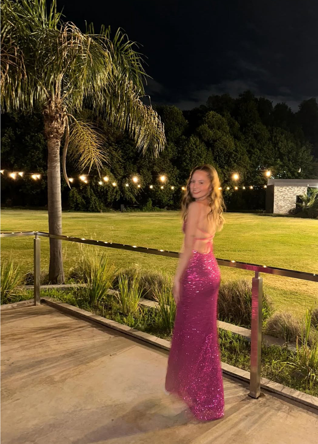 Robe de soirée fourreau noire sexy longue avec fente J8826