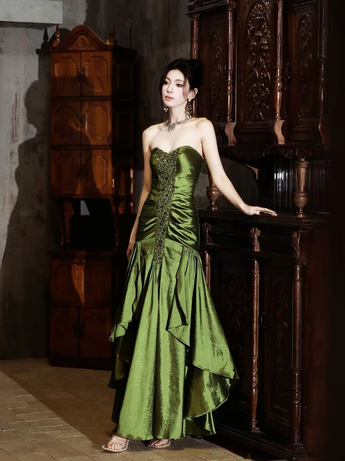 Rosa Etuikleid, lang, mit Seitenschlitz, Satin, formelles Kleid J8820