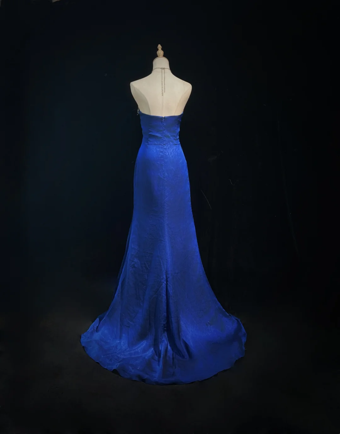 Robe de soirée fourreau noire sexy longue avec fente J8826