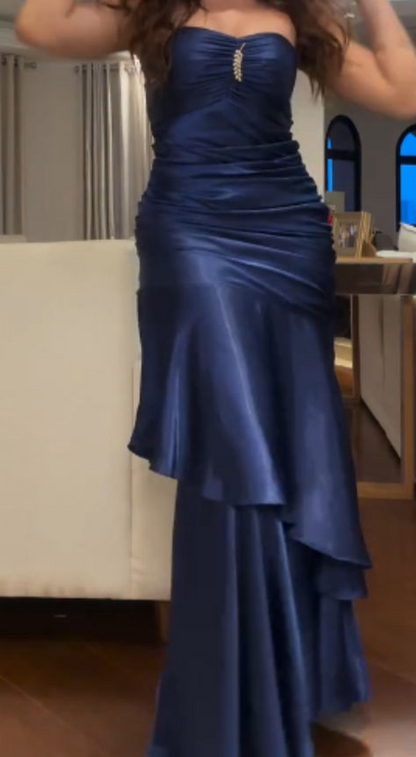 Robe de soirée fourreau noire sexy longue avec fente J8826