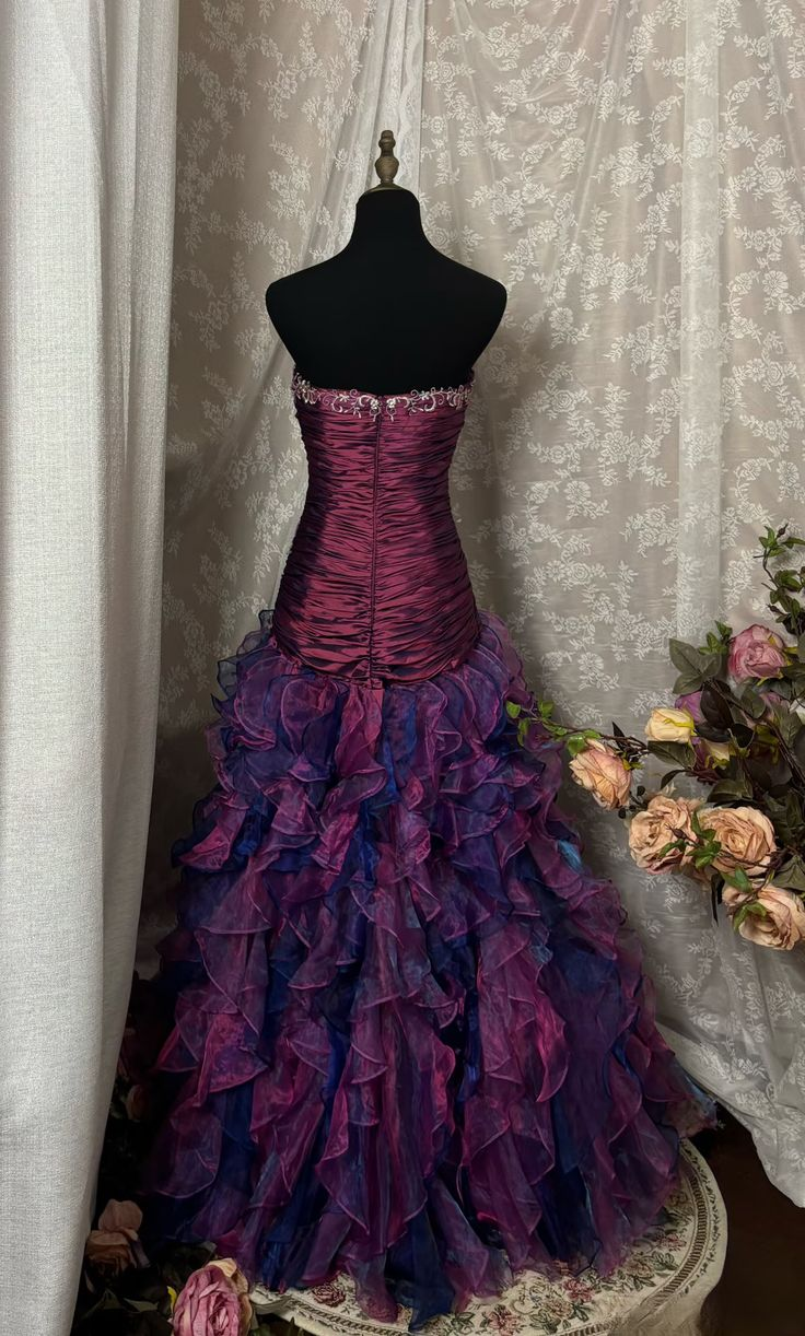 Strapless Vintage Ruffle Prom Dresses Formal Evening Gowns J9312