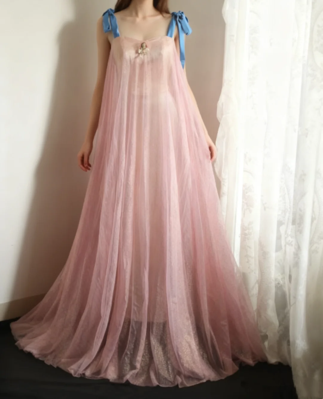 Robe de soirée fourreau noire sexy longue avec fente J8826