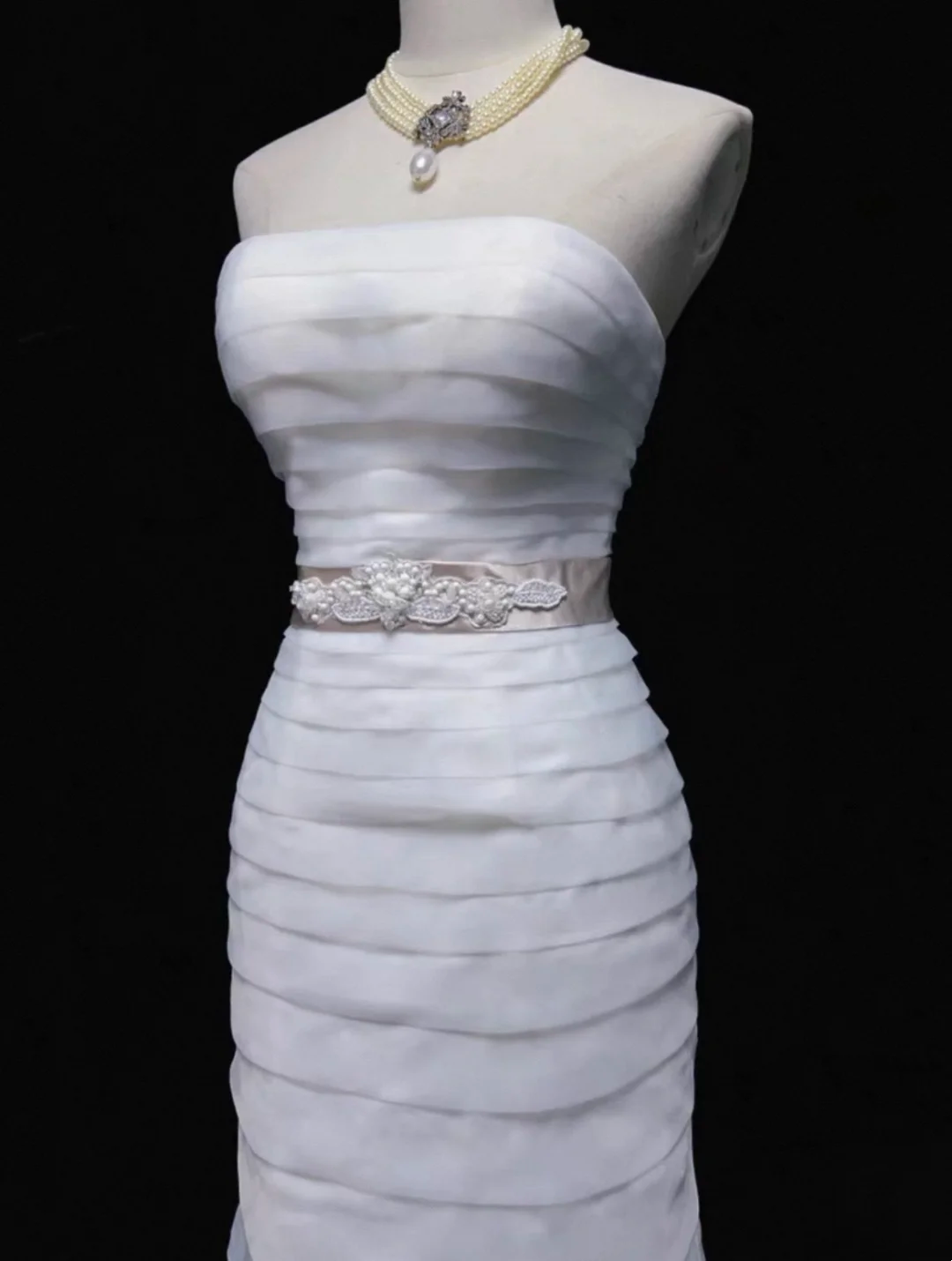 Rosa Etuikleid, lang, mit Seitenschlitz, Satin, formelles Kleid J8820