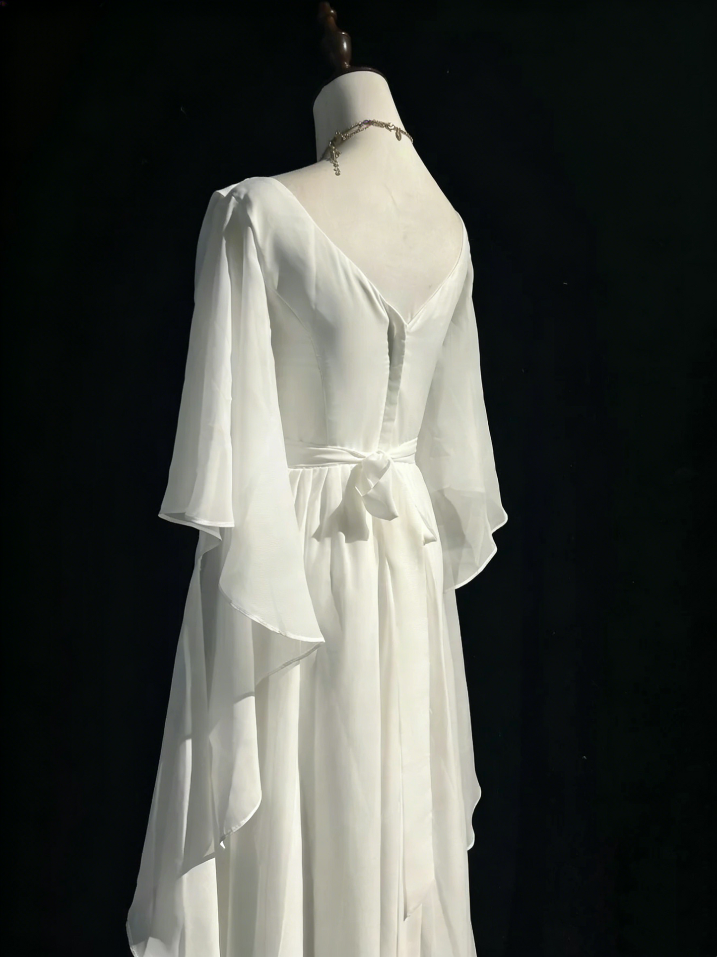 Robe de soirée fourreau noire sexy longue avec fente J8826