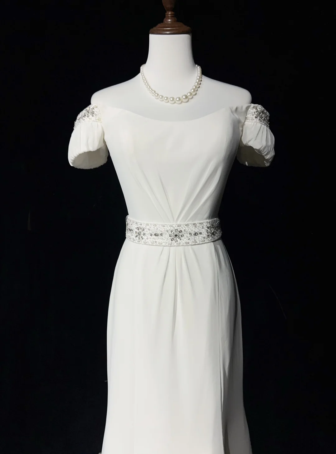 Rosa Etuikleid, lang, mit Seitenschlitz, Satin, formelles Kleid J8820