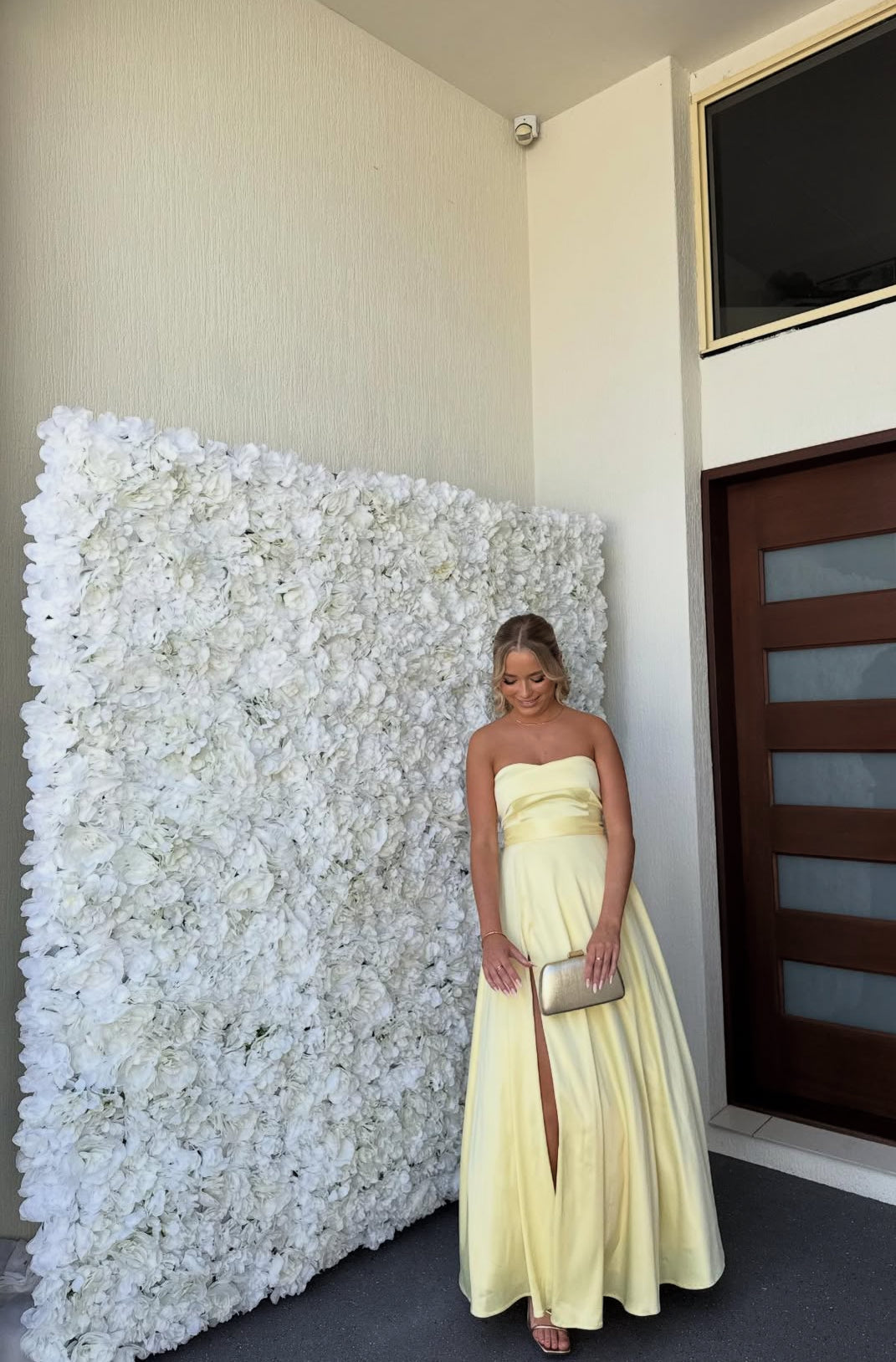 Rosa Etuikleid, lang, mit Seitenschlitz, Satin, formelles Kleid J8820