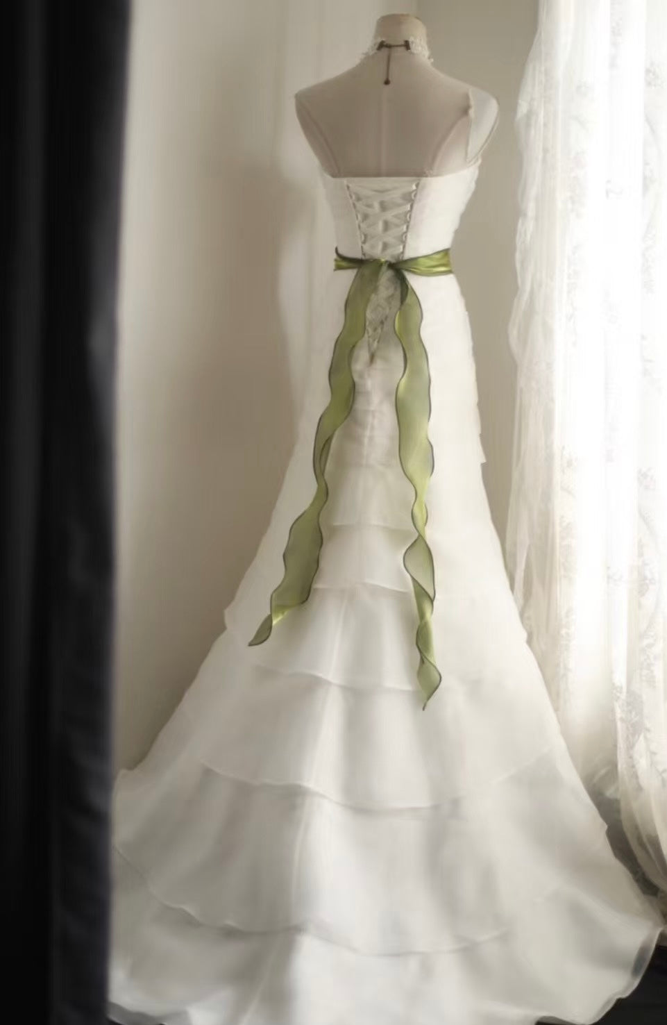 Strapless White Layered Wedding Dress Elegant Bridal Gown J9359