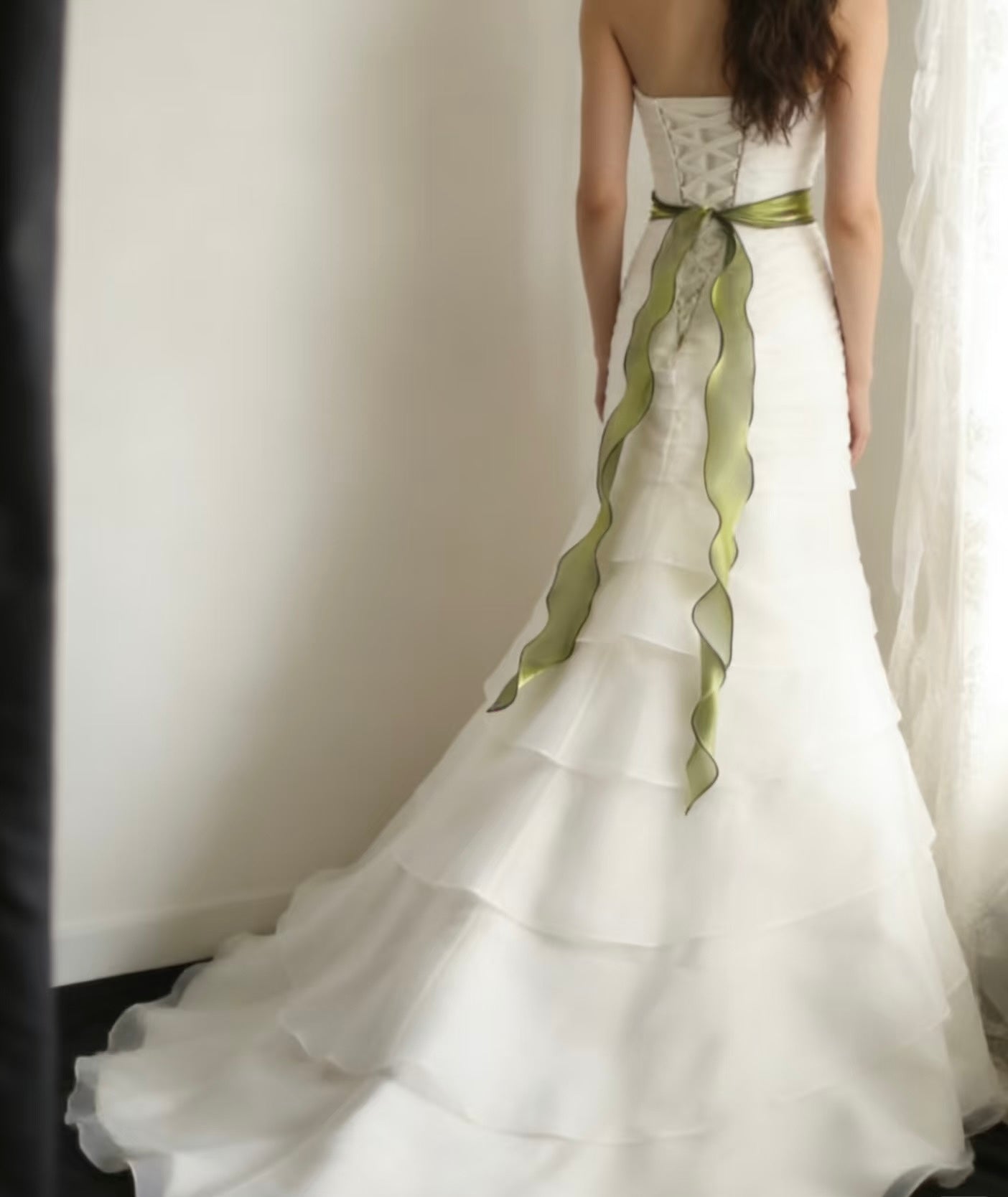 Strapless White Layered Wedding Dress Elegant Bridal Gown J9359