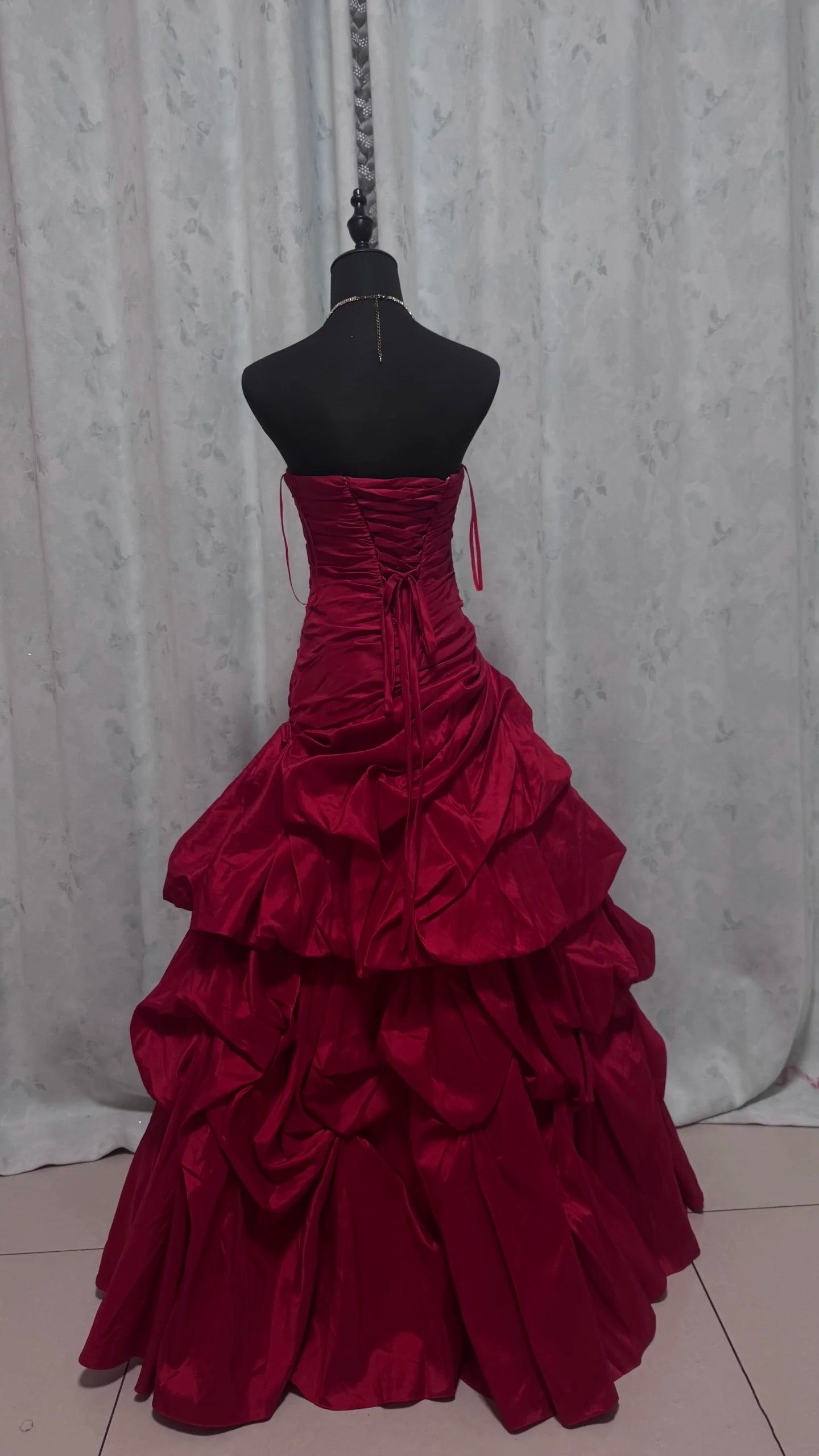 Strapless Red Formal Party Dress Satin Evening Dress Party Gowns J9360