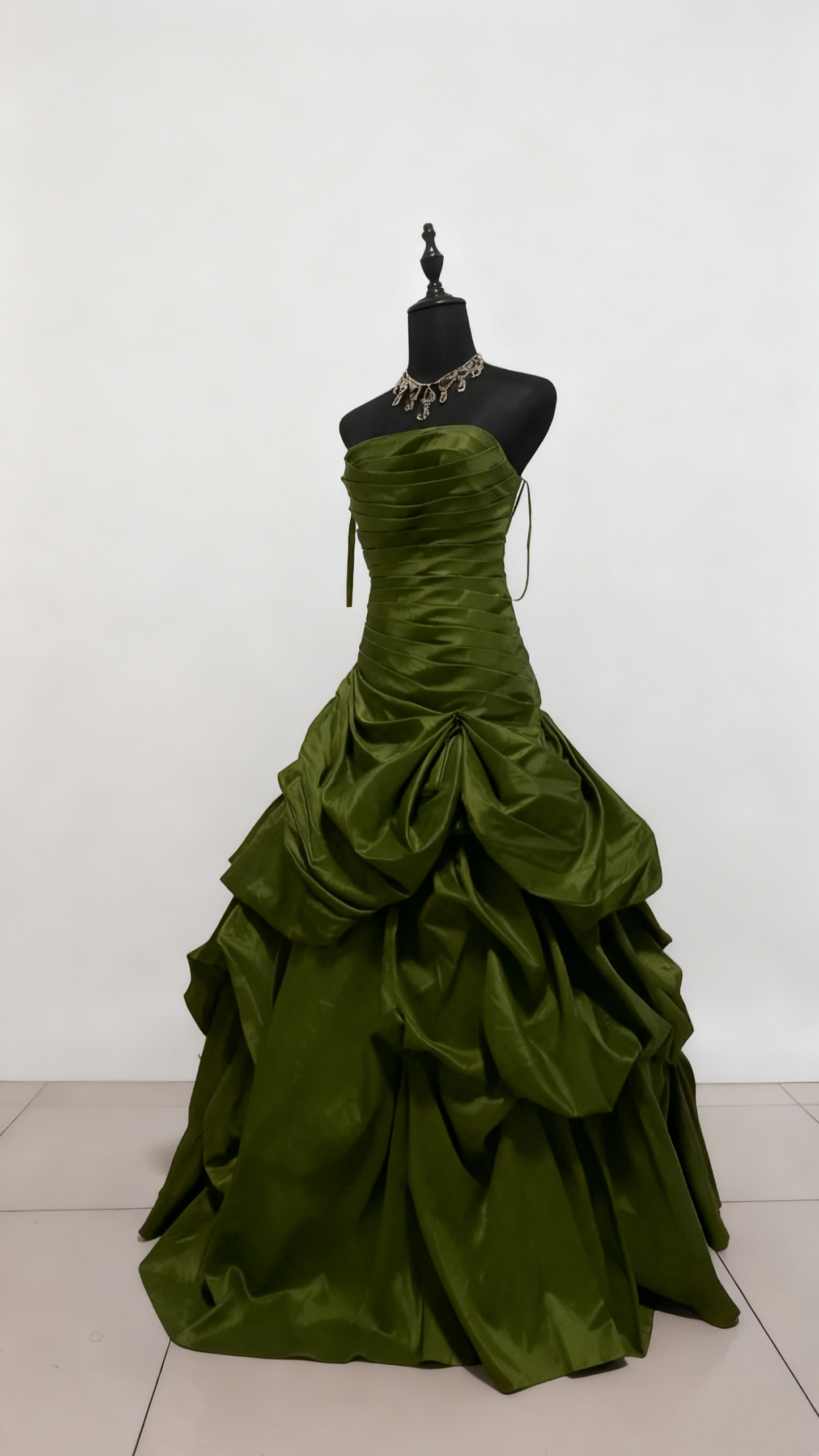 Strapless Red Formal Party Dress Satin Evening Dress Party Gowns J9360