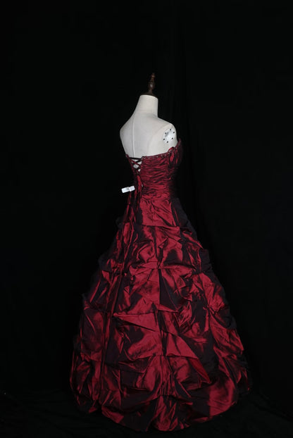 Robe de bal bordeaux à décolleté cœur, robe de soirée en satin, robe de cérémonie J9364