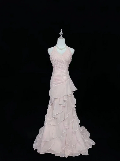 Robe de bal rose à col en V et volants superposés, modèle J9373