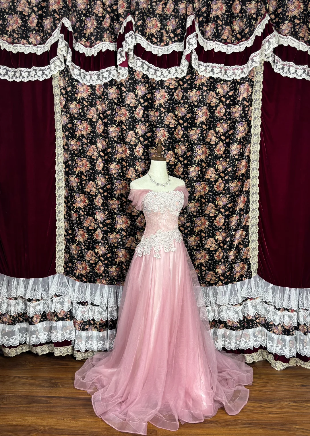 Trägerloses silbernes Vintage-Abendkleid, A-Linie, Geburtstagskleid J9370