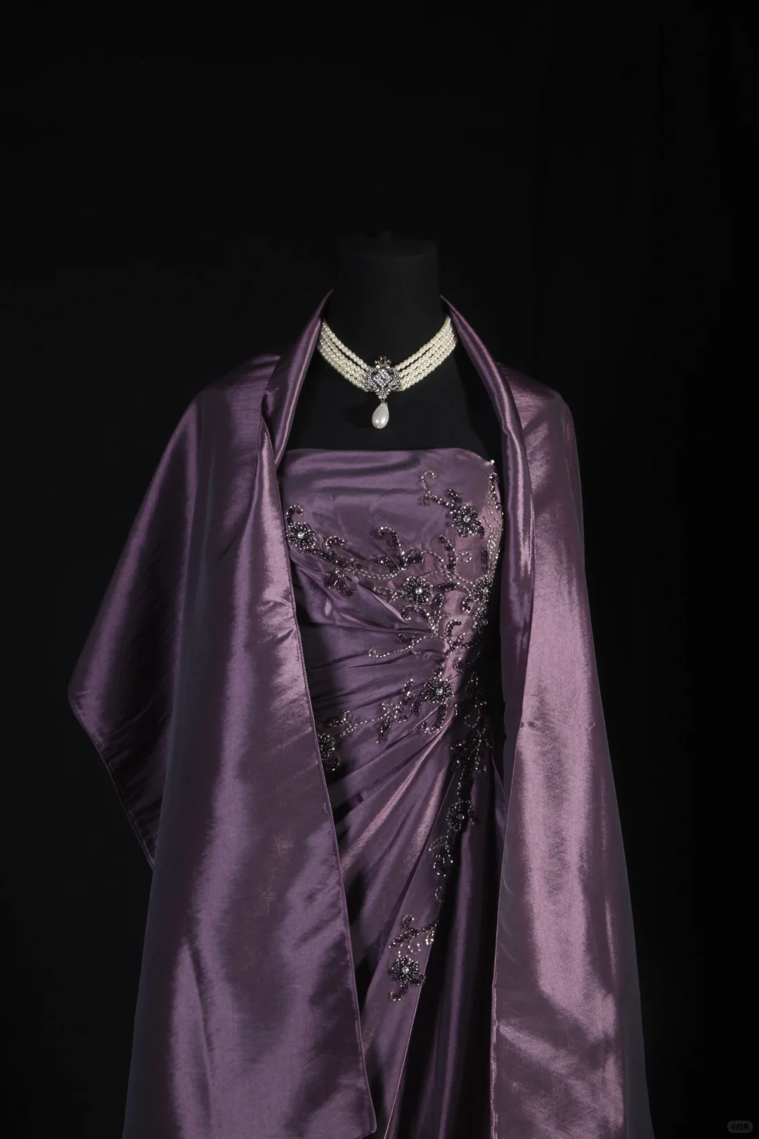 Robe de bal bustier violette en satin avec appliques, robe de soirée formelle J9413