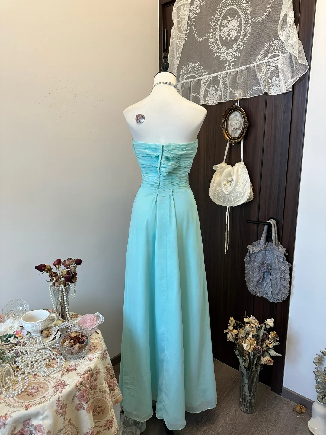 Robe de bal bustier violette en satin avec appliques, robe de soirée formelle J9413