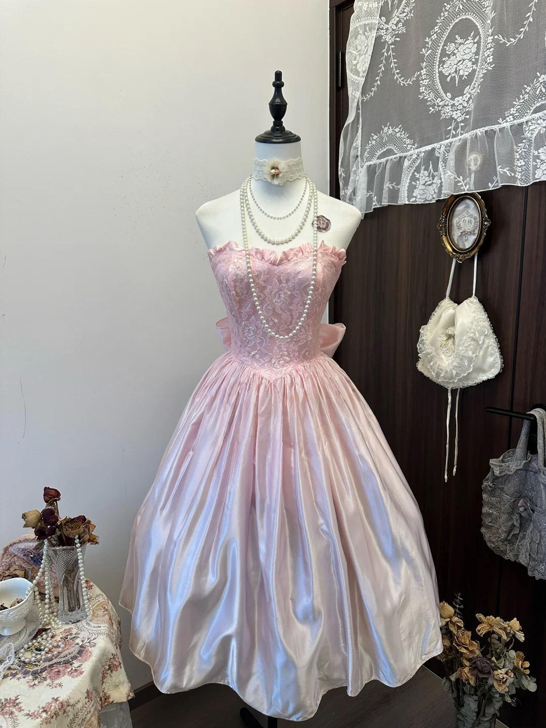 Trägerloses silbernes Vintage-Abendkleid, A-Linie, Geburtstagskleid J9370