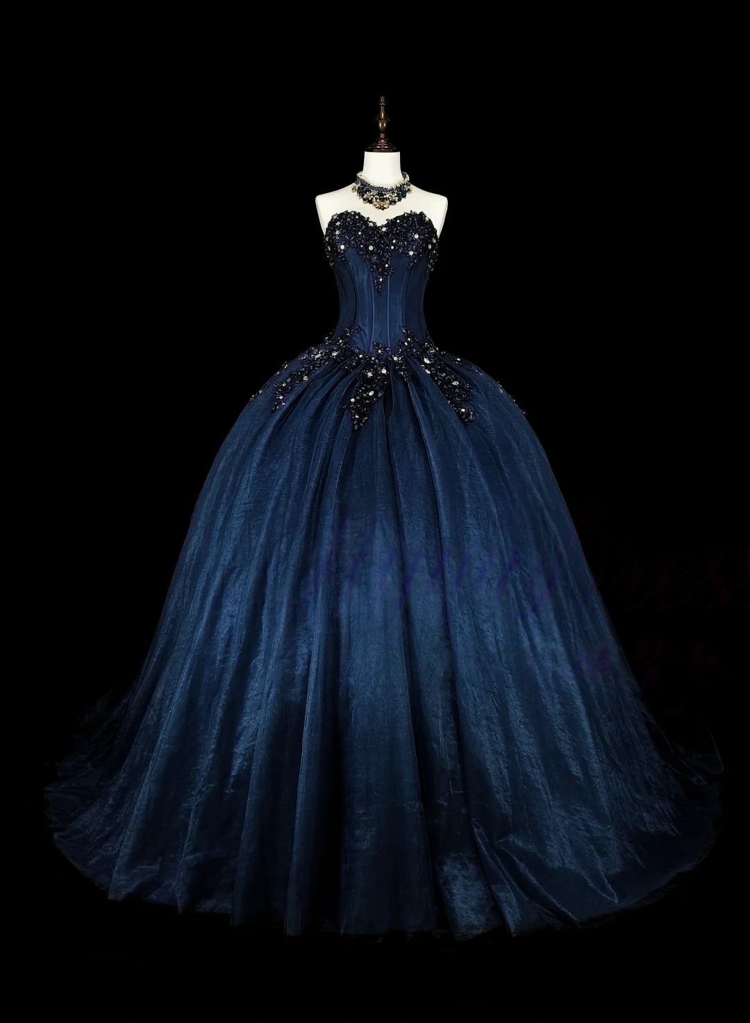 Robe de bal bustier violette en satin avec appliques, robe de soirée formelle J9413