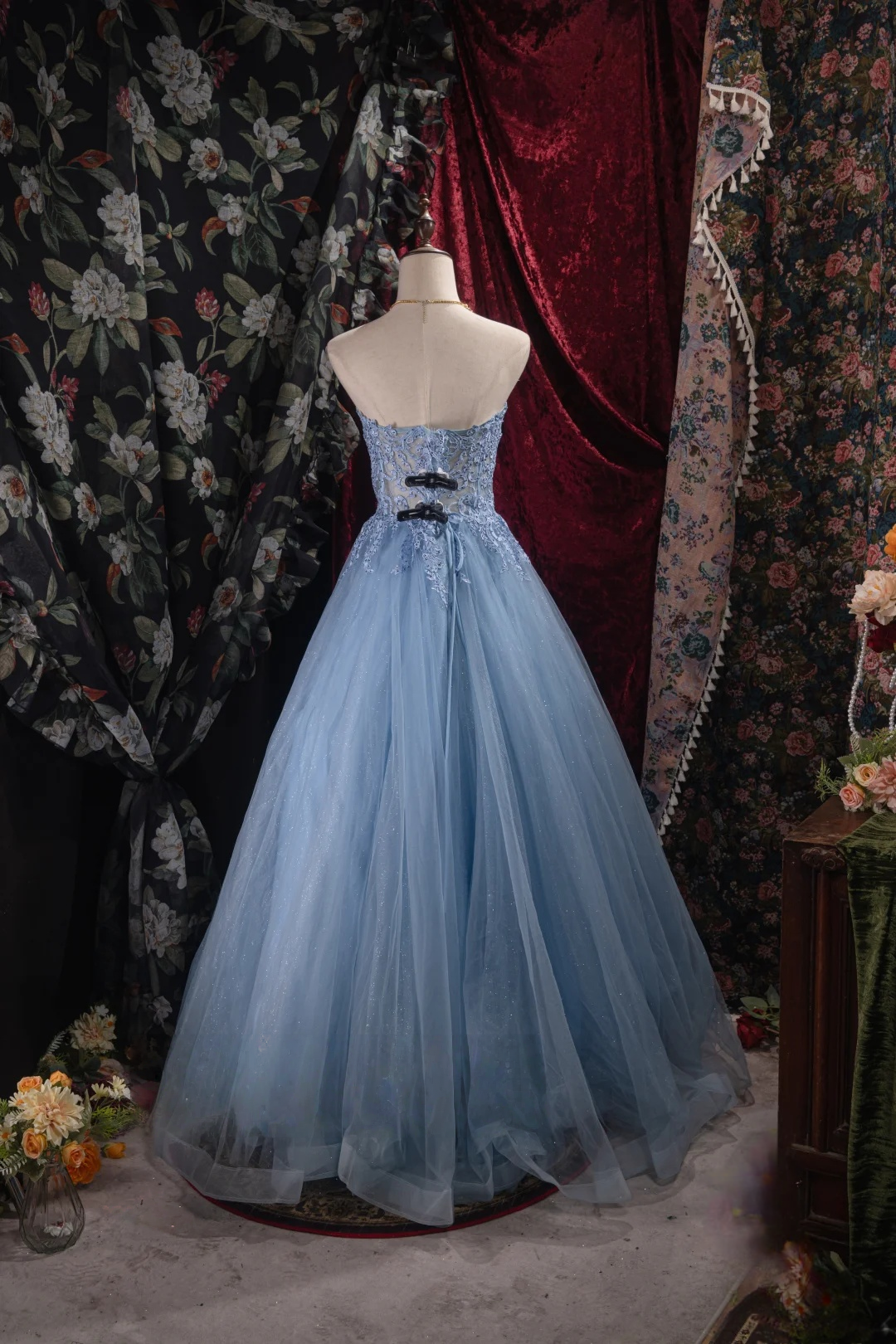 Trägerloses silbernes Vintage-Abendkleid, A-Linie, Geburtstagskleid J9370