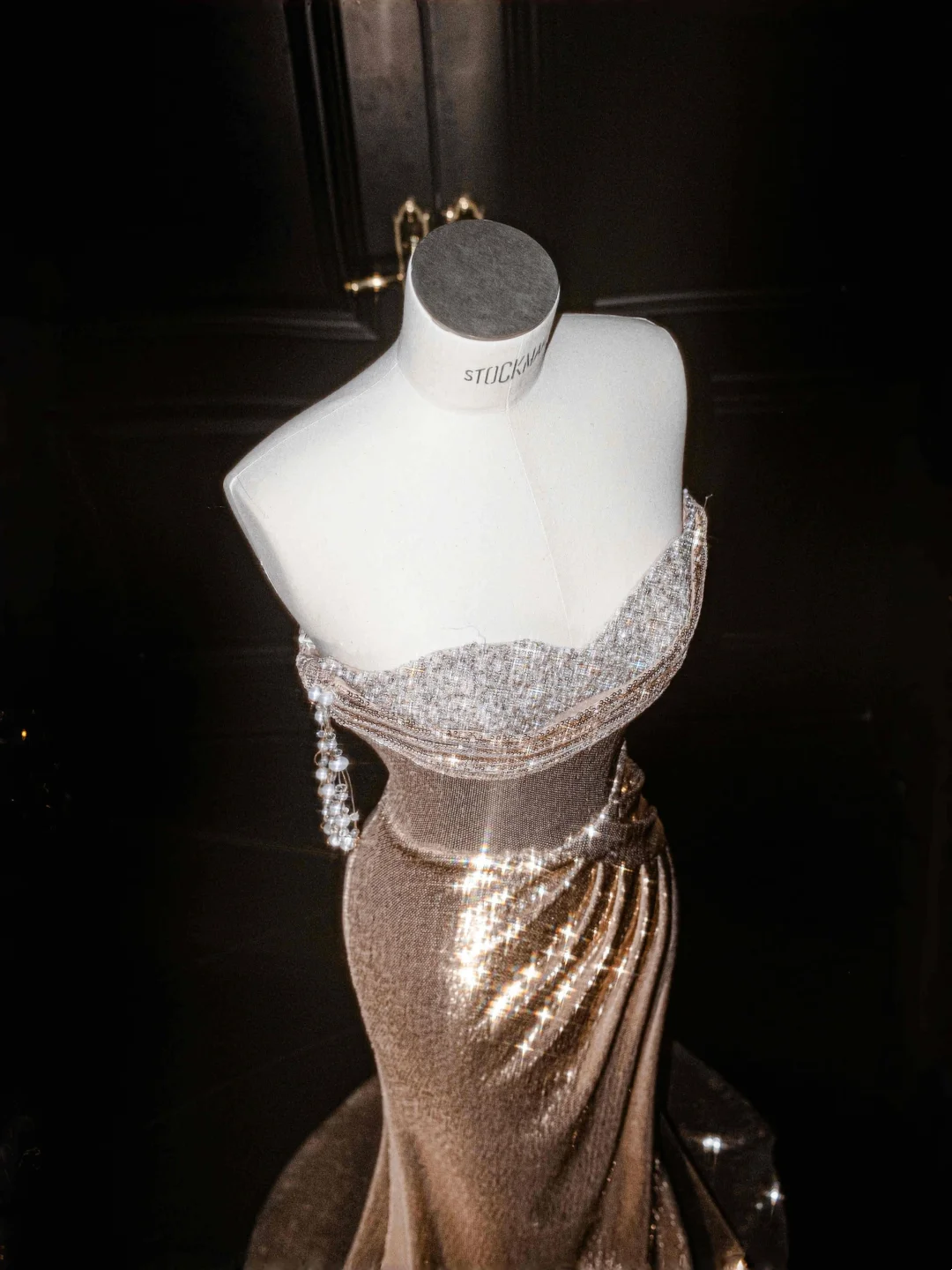 Robe de bal bustier violette en satin avec appliques, robe de soirée formelle J9413
