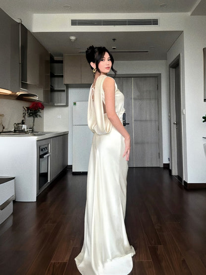 Backless Halter Neck Satin Dress Banquet Evening Dress  J9553
