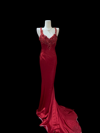 V Neck Red Sheath Prom Dress Satin Formal Evening Dress With Appliques J9616