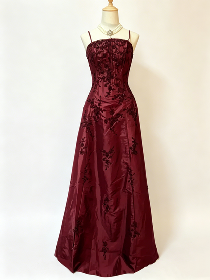 Spaghetti Straps A Line Black Prom Dress Appliques Vintage Dress J9787