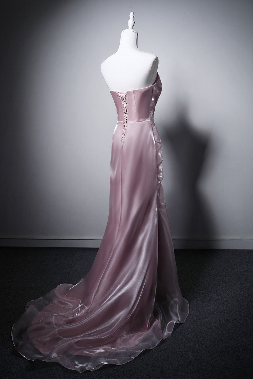 Robe de bal bustier violette en satin avec appliques, robe de soirée formelle J9413