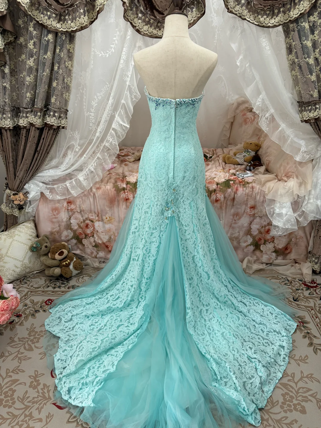Robe de bal bustier violette en satin avec appliques, robe de soirée formelle J9413