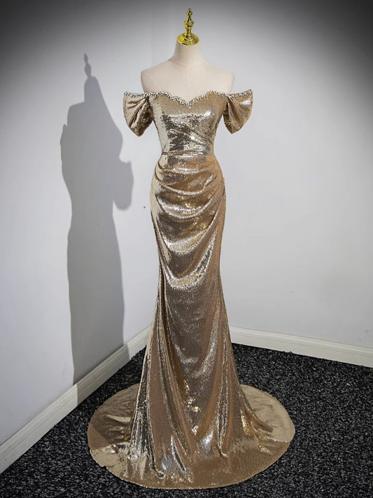 Robe de soirée dorée à paillettes et épaules dénudées avec traîne 1969