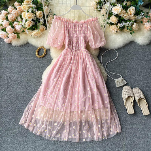 Embroidered Daisy Dress Mid-length French Puff Sleeve Fairy Dress 840