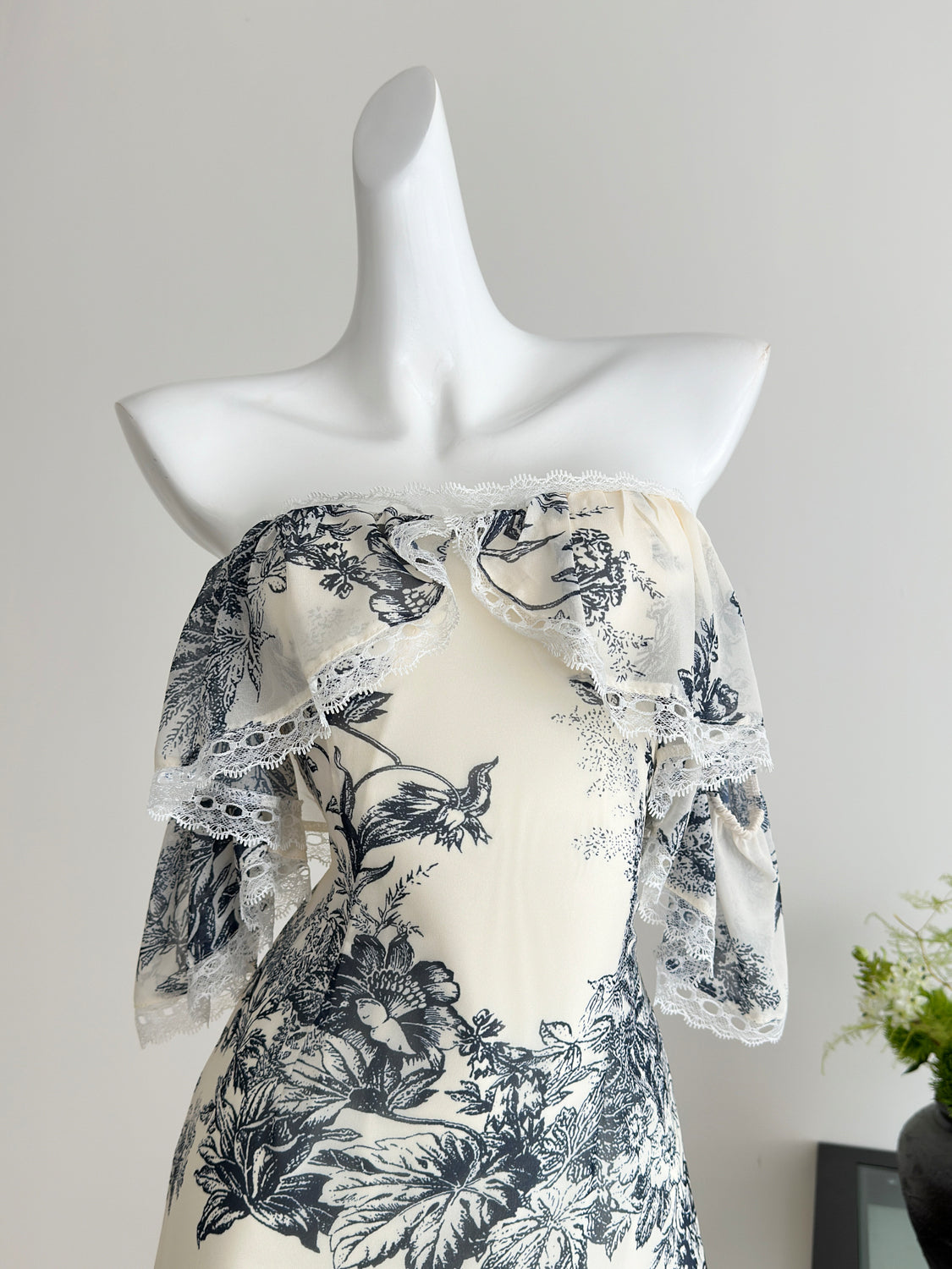 Square Neck Summer Short Lace Dress  L69