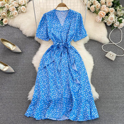 Summer V-neck Bubble Short-sleeved A-line Floral Dress 444