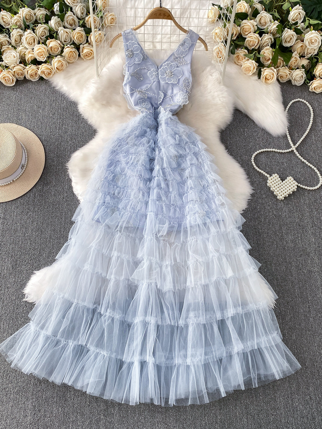 Beaded Sequined V-Neck Sleeveless Dress Princess Mesh Cake Maxi Dress L51