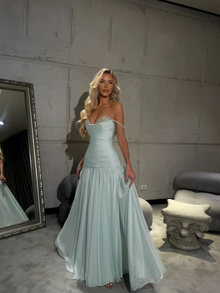 Trägerloses silbernes Vintage-Abendkleid, A-Linie, Geburtstagskleid J9370
