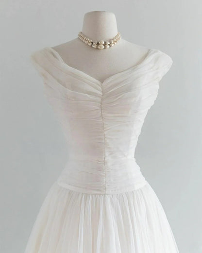 Off The Shoulder Ivory Tulle Wedding Dress Elegant Birthday Dress  J10876
