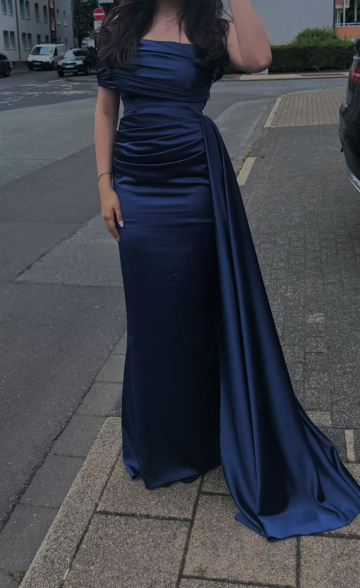 Off The Shoulder Navy Blue Satin Prom Dress Sheath Evening Dress J9995